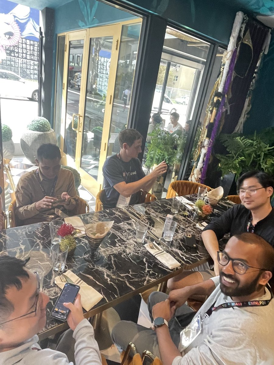 gentaiscool's tweet photo. ✨SEA Gathering at @emnlpmeeting 

Celebrating SEACrowd paper and future collaboration 🎉🥳👏🍾

Good food and good collaboration 🏝️🐟

#emnlp2024 #seacrowd #worldcuisines https://t.co/qP42hM5hq6