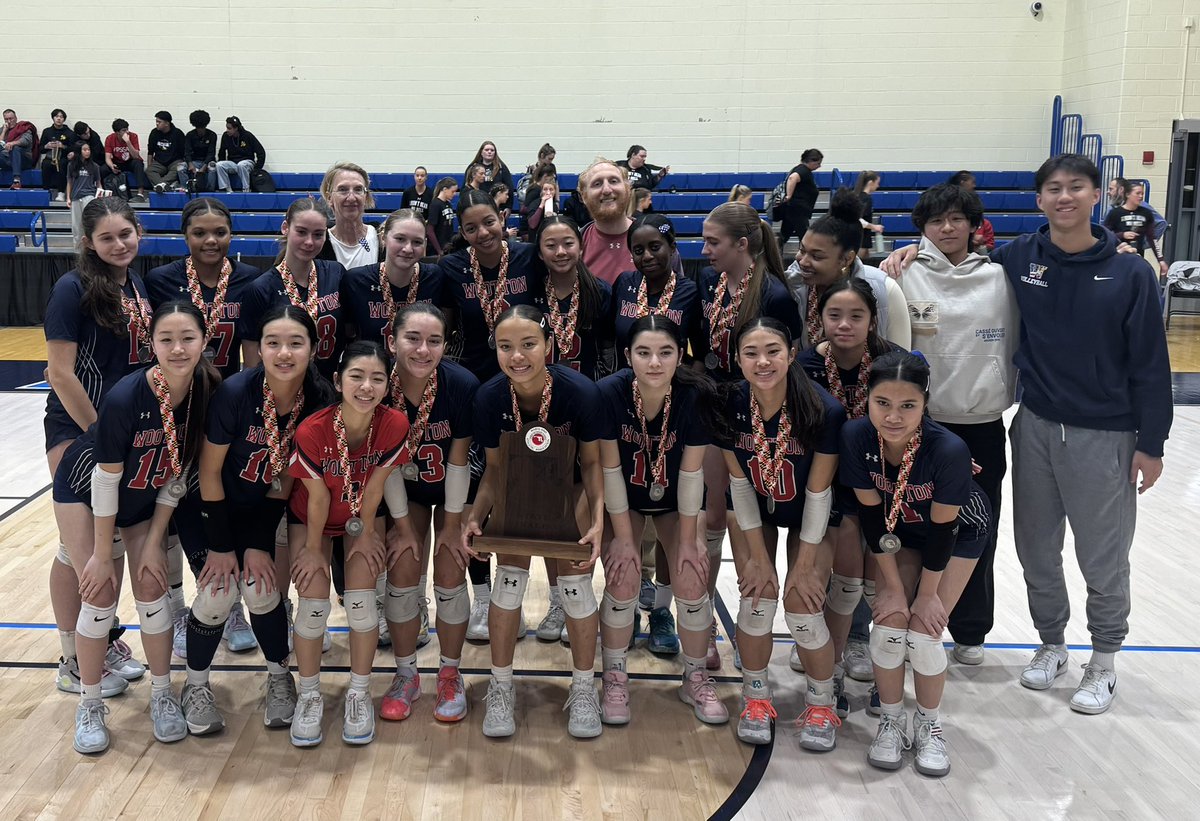 mcpsAD's tweet image. Congratulations to @TSWAthletics 🏐 for finishing the season as 4A State Finalists! We are #MoCoProud! @MCPSAthletics #WeRAISE 🏆🥈