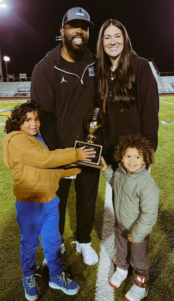 Coach E.Sauls (@eron_sauls) on Twitter photo #PlayMakers #LaFamilia #GoldBallSeason
<a href="/dezlewis13/">Dezmin Lewis</a> <a href="/Champupnext/">Caleb Champion</a> <a href="/JLott2026/">Jalen Lott‼️</a> <a href="/CristianTricke1/">Cristian Trickett</a> <a href="/ParkerOrd5/">Parker Ord</a> <a href="/Jforde726/">Jeremiah Forde</a> <a href="/codysurratt1/">Cody Surratt</a> #PlayMakers #LaFamilia #GoldBallSeason
<a href="/dezlewis13/">Dezmin Lewis</a> <a href="/Champupnext/">Caleb Champion</a> <a href="/JLott2026/">Jalen Lott‼️</a> <a href="/CristianTricke1/">Cristian Trickett</a> <a href="/ParkerOrd5/">Parker Ord</a> <a href="/Jforde726/">Jeremiah Forde</a> <a href="/codysurratt1/">Cody Surratt</a>