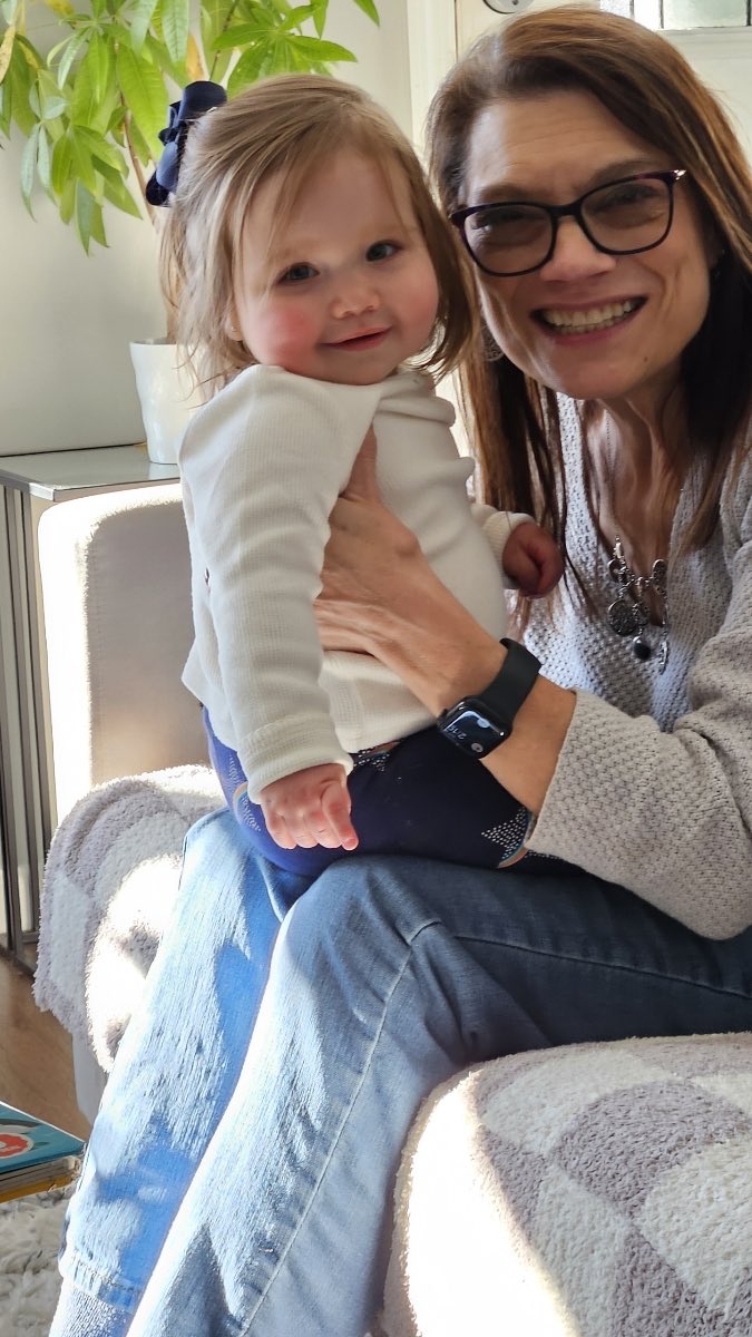 Read baby read! tweet media