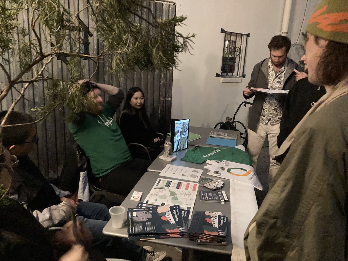 rail advocates at trans-pecos you love to see it <a href="/thequeenslink/">QueensLink</a>