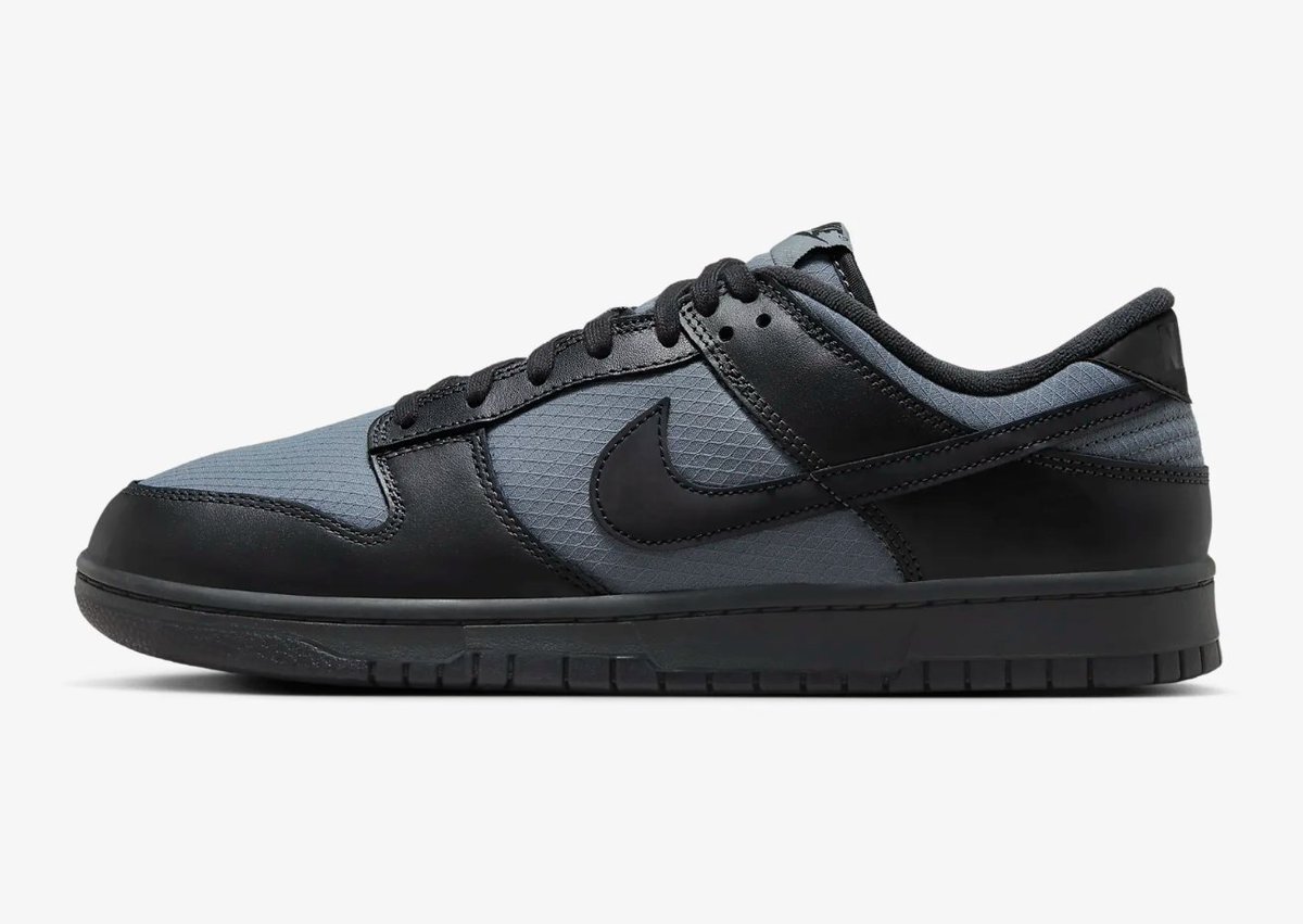 SOLELINKS's tweet photo. Ad: Nike Dunk Low SE 'Off Noir/Smoke Grey' on sale for $93.75 + FREE shipping, use code ACCESS => https://t.co/1W7hsoANiR https://t.co/qAJEQ1kokX