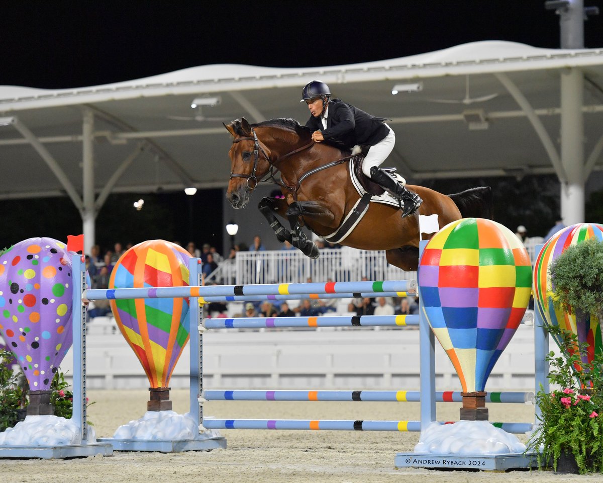 🏆Richard Spooner (USA) had a banner day at World Equestrian Center – Ocala, taking home first place with Halcon and third with Lyjanair in the $75,000 Barnwalkers Grand Prix! 

Read the full story at bit.ly/4eAUk99.