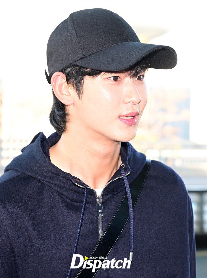 ldh___sky's tweet photo. 2024.11.15 인천국제공항 출국✈️ 
Headed to Malaysia for the Cuckootopia Music Fest. 

#KimSooHyun #김수현
#キムスヒョン #金秀賢 https://t.co/VDrrNiqYPy
