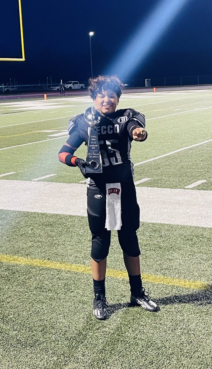 Fred Pahmahmie (@fredpahmahmie) on Twitter photo SUPER BOWL CHAMPIONS!!! Wapi and them Necco Raiders did it! You can hang ‘em up now 55 you represented… Stay reppin’ UNLV in KC!!! <a href="/PahmahmieDarius/">SHKO-MAK</a> <a href="/RileyPahmahmie/">Riley Pahmahmie</a> <a href="/Pahmahmie55/">jake</a> <a href="/Coach_Odom/">Barry Odom</a> <a href="/CoachLogo/">Ricky Logo</a> <a href="/bradodom/">Coach B.O.</a> SUPER BOWL CHAMPIONS!!! Wapi and them Necco Raiders did it! You can hang ‘em up now 55 you represented… Stay reppin’ UNLV in KC!!! <a href="/PahmahmieDarius/">SHKO-MAK</a> <a href="/RileyPahmahmie/">Riley Pahmahmie</a> <a href="/Pahmahmie55/">jake</a> <a href="/Coach_Odom/">Barry Odom</a> <a href="/CoachLogo/">Ricky Logo</a> <a href="/bradodom/">Coach B.O.</a>