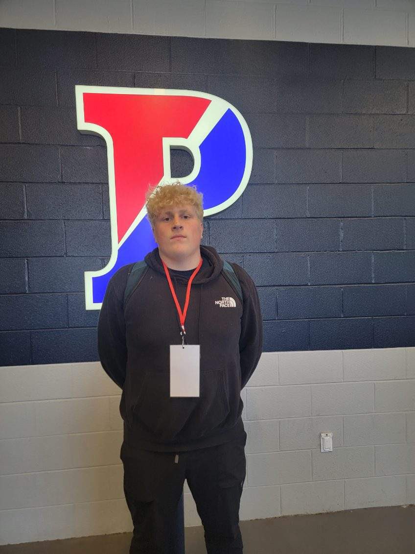 DomMelaragni77's tweet photo. I HAD AN AWESOME DAY AT @PennFB .
THANK YOU @CoachDupont FOR THE INVITE.
#PennFB #FightOnPenn #BEGREAT
@MartianFB https://t.co/Zw7qF4J1fu