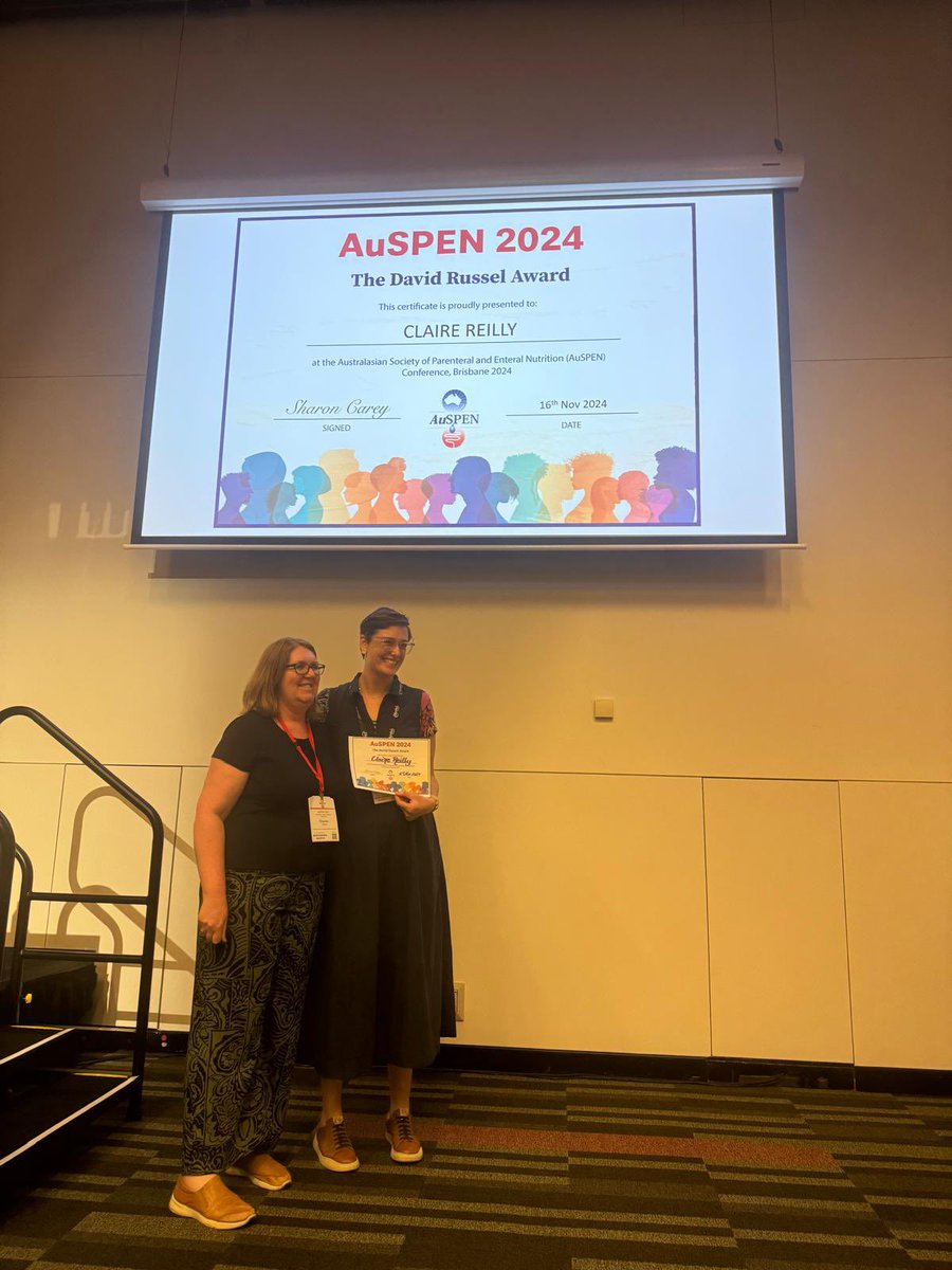 Claire Reilly tweet media