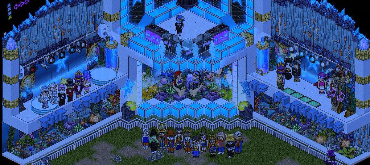 EspacioPixel presente en <a href="/tomorrowhbb/">TOMORROW</a> sintonizando a <a href="/radiobobba_/">RadioBobba</a> 🌟🧑‍🚀💃🕺