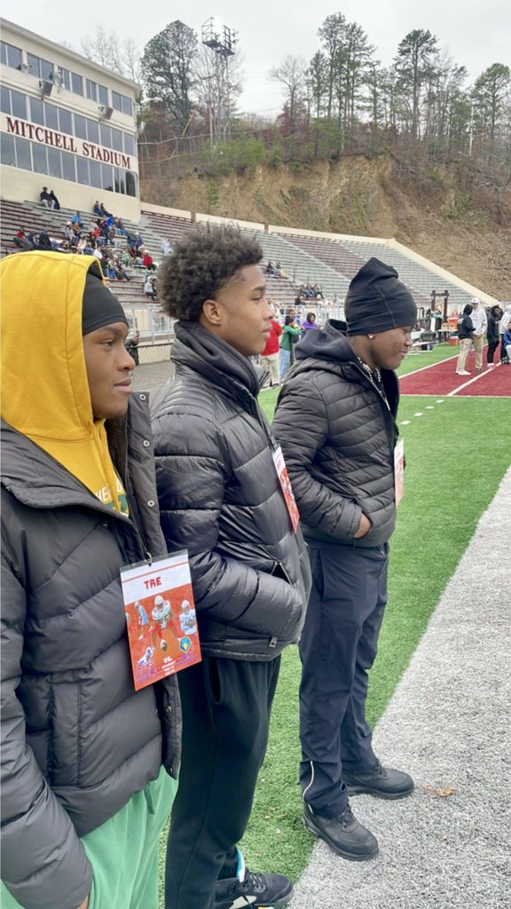 Coach Meek (@j_meeks9) on Twitter photo Thanks Bluefield for having my guys out today! <a href="/appalachiaprep/">Appalachia Prep Combine</a> <a href="/BURamsFootball/">BluefieldUniversityFB</a> Thanks Bluefield for having my guys out today! <a href="/appalachiaprep/">Appalachia Prep Combine</a> <a href="/BURamsFootball/">BluefieldUniversityFB</a>