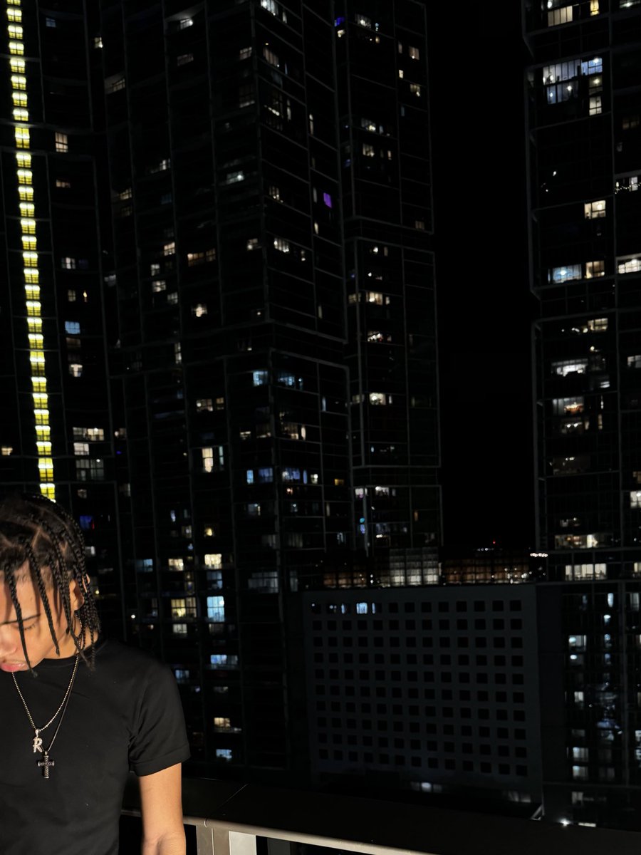 user2746392926's tweet image. Mia dump