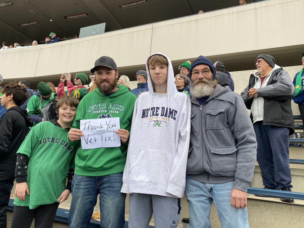 Rag1ngsn1p3s's tweet photo. Three generations at ND vs Virginia thanks to #VetTix #NDFootball https://t.co/qbd5VScdoU
