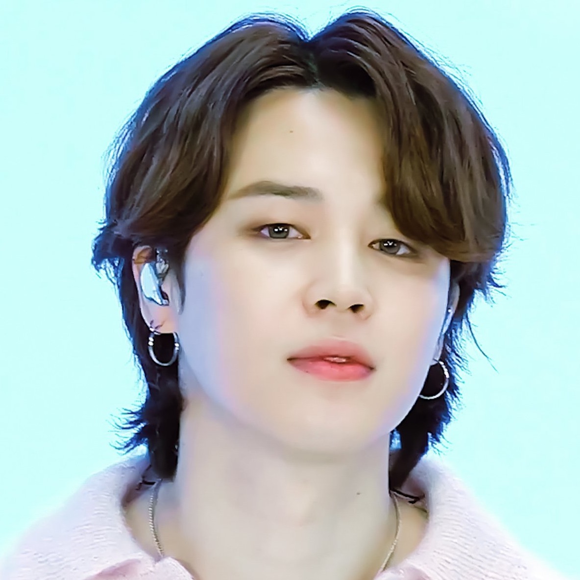 Hanarangjimin3's tweet photo. Hello 

@MostRequestLive
and 
@OnAirRomeo

! #Who by #Jimin on #MostRequestedLive would be a perfect choice for tonight, Could you please play it for us? Thanks https://t.co/HZOfSD11hm
