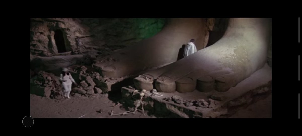 bloodybeautymfx's tweet image. Look. Ancient Egyptian Athlete&apos;s foot. Quentin Tarantino&apos;s favorite site. #svengoolie #DrPhibesRisesAgain