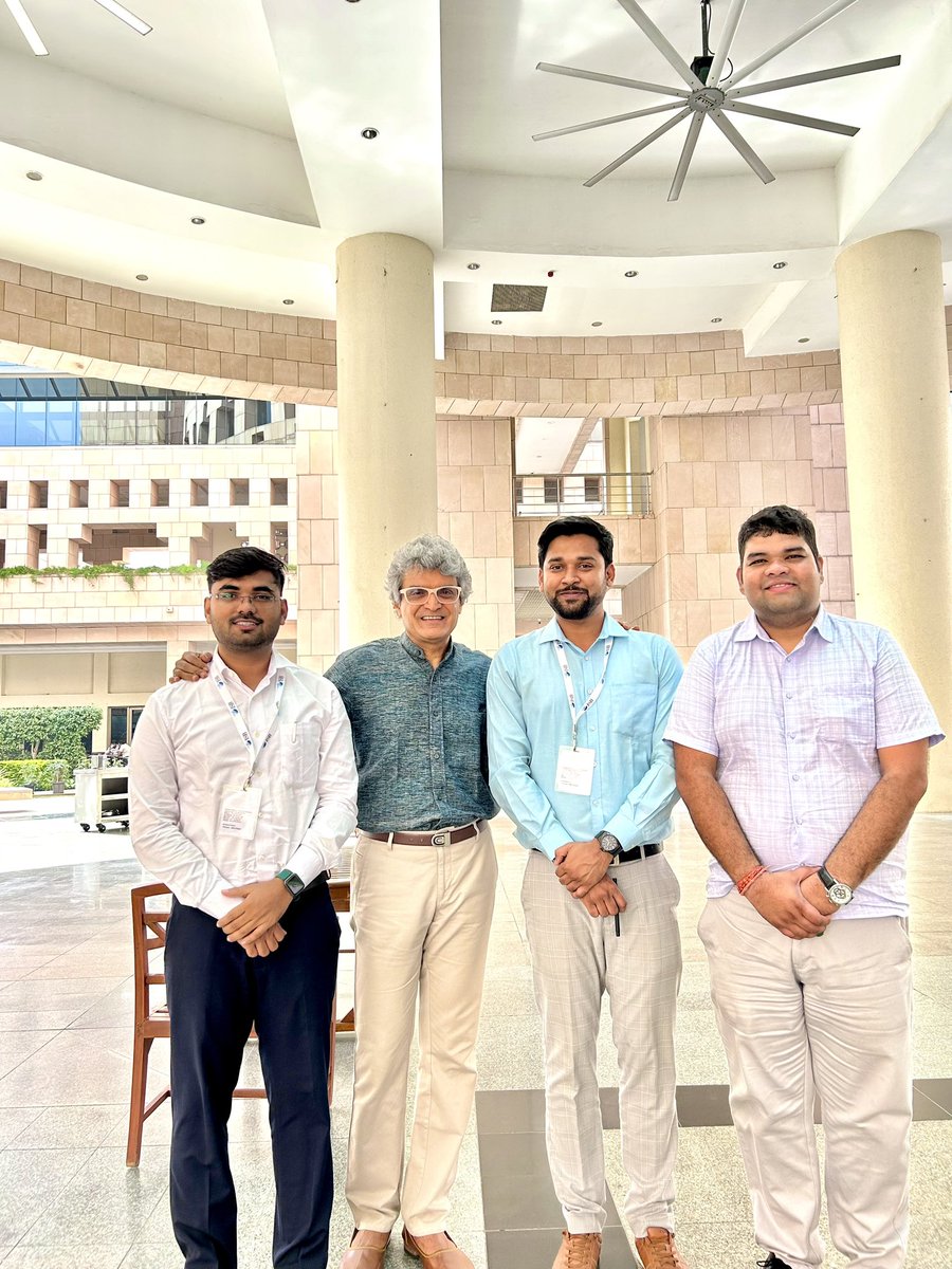 Subham_S_M's tweet photo. The most amazing experience one could ask for .. #ISB_Hyderabad #Training_Days https://t.co/lUjPq03zlJ