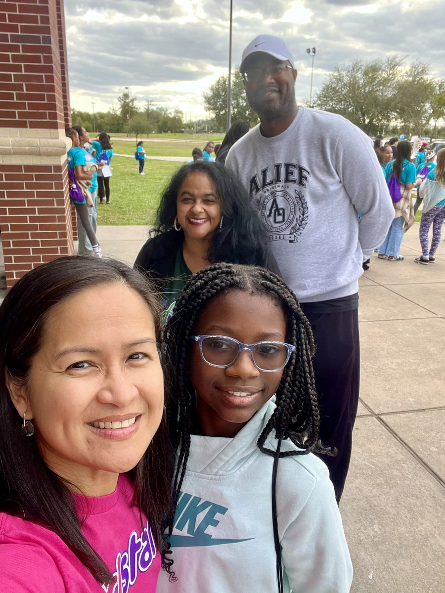 Saturdays with <a href="/girlstart/">girlstart</a> and #GirlsinSTEM Champions are an amazing source of inspiration! <a href="/AliefISD/">Alief ISD</a> <a href="/AliefScience/">Alief Science</a> <a href="/aliefstem/">Alief STEM</a> <a href="/jacobskarend/">karen dupre jacobs</a> <a href="/anthonymays5/">Dr. A. Mays</a> ✨