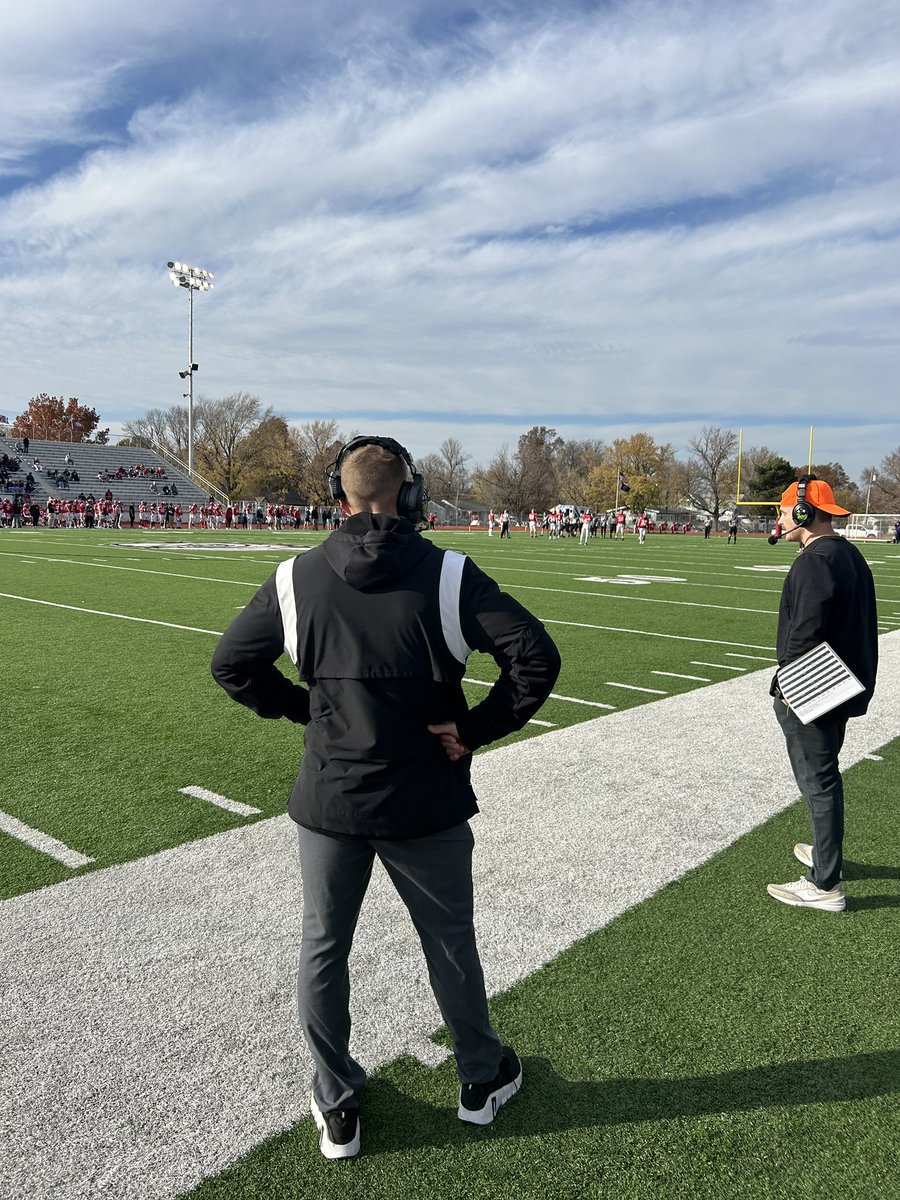 Regardless of what happens with the playoffs tomorrow , I’m so proud of our team and want to highlight this great defense : 
🐈‍⬛ 1st 10 win season in school history 
🐈‍⬛ Conf Champs 
🐈‍⬛ #1 in the nation in INTs (24)
🐈‍⬛ #2 Pass D 
🐈‍⬛ #3 Total D
🐈‍⬛ #7 in Scoring D 
🐈‍⬛ #23 in Sacks