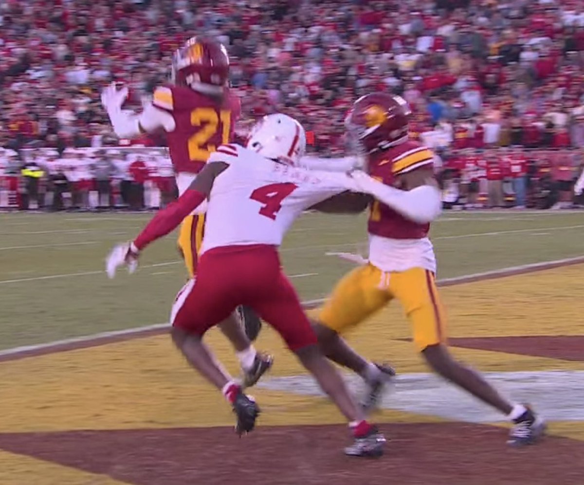 ZachWarrick's tweet photo. @B1Gfootball @uscfb https://t.co/fK2x5T8v0f