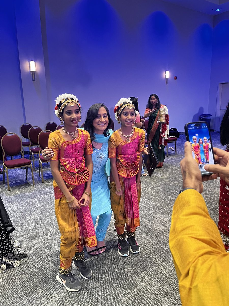 AnitaAnandMP's tweet image. Celebrating #Diwali2024 with the Halton Telugu Association in #Oakville this evening. As always, thank you for your warmth and welcome!