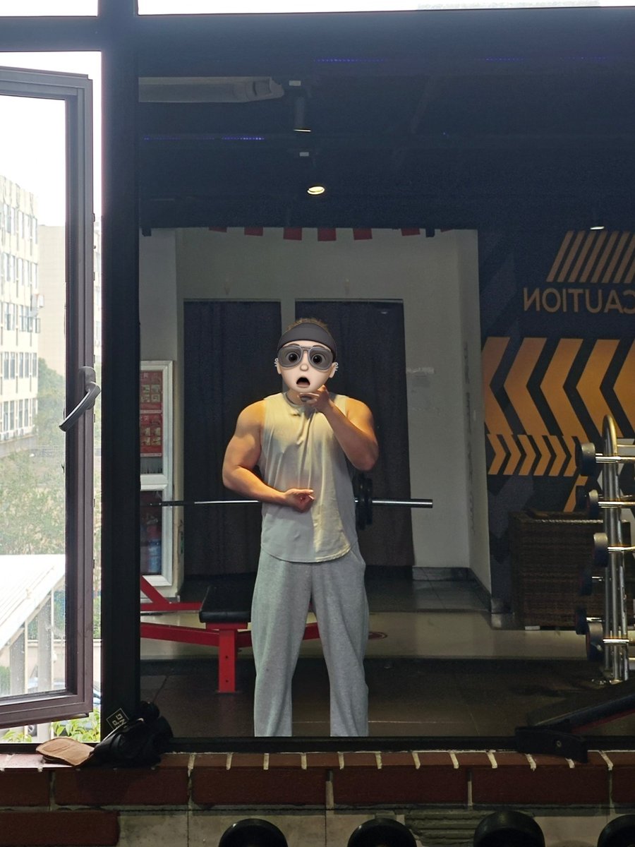 日落西沉 tweet media