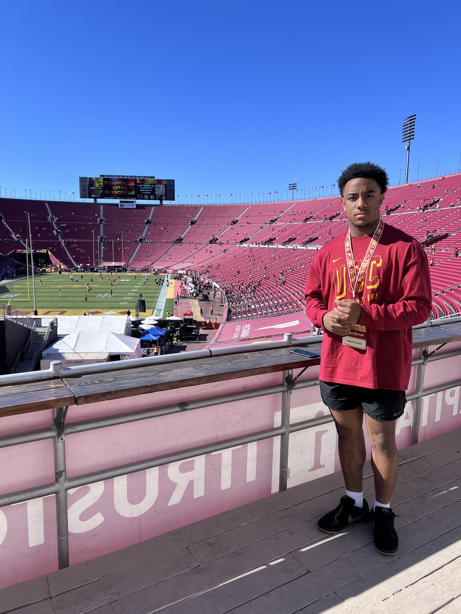 Shahn Alston (@shahnalston3) on Twitter photo ✌️
<a href="/LincolnRiley/">Lincoln Riley</a> <a href="/AnthonyJonesFB/">Anthony Jones Jr</a>
<a href="/On3USC/">WeAreSC</a> <a href="/SSchraderOn3/">Scott Schrader</a>
<a href="/MarcKulkin/">Marc Kulkin</a> <a href="/ChrisNTrevino/">Chris Treviño</a> <a href="/ThePeristyle/">USCFootball.com</a> @USC_Rivals @Rivals_Jeff @RyanYoungRivals <a href="/C_Morrissette/">Connor Morrissette</a> <a href="/insidetroy/">Ryan Abraham</a> <a href="/ErikTMcKinney/">Erik McKinney</a> @On3Recruits <a href="/247Sports/">247Sports</a> ✌️
<a href="/LincolnRiley/">Lincoln Riley</a> <a href="/AnthonyJonesFB/">Anthony Jones Jr</a>
<a href="/On3USC/">WeAreSC</a> <a href="/SSchraderOn3/">Scott Schrader</a>
<a href="/MarcKulkin/">Marc Kulkin</a> <a href="/ChrisNTrevino/">Chris Treviño</a> <a href="/ThePeristyle/">USCFootball.com</a> @USC_Rivals @Rivals_Jeff @RyanYoungRivals <a href="/C_Morrissette/">Connor Morrissette</a> <a href="/insidetroy/">Ryan Abraham</a> <a href="/ErikTMcKinney/">Erik McKinney</a> @On3Recruits <a href="/247Sports/">247Sports</a>
