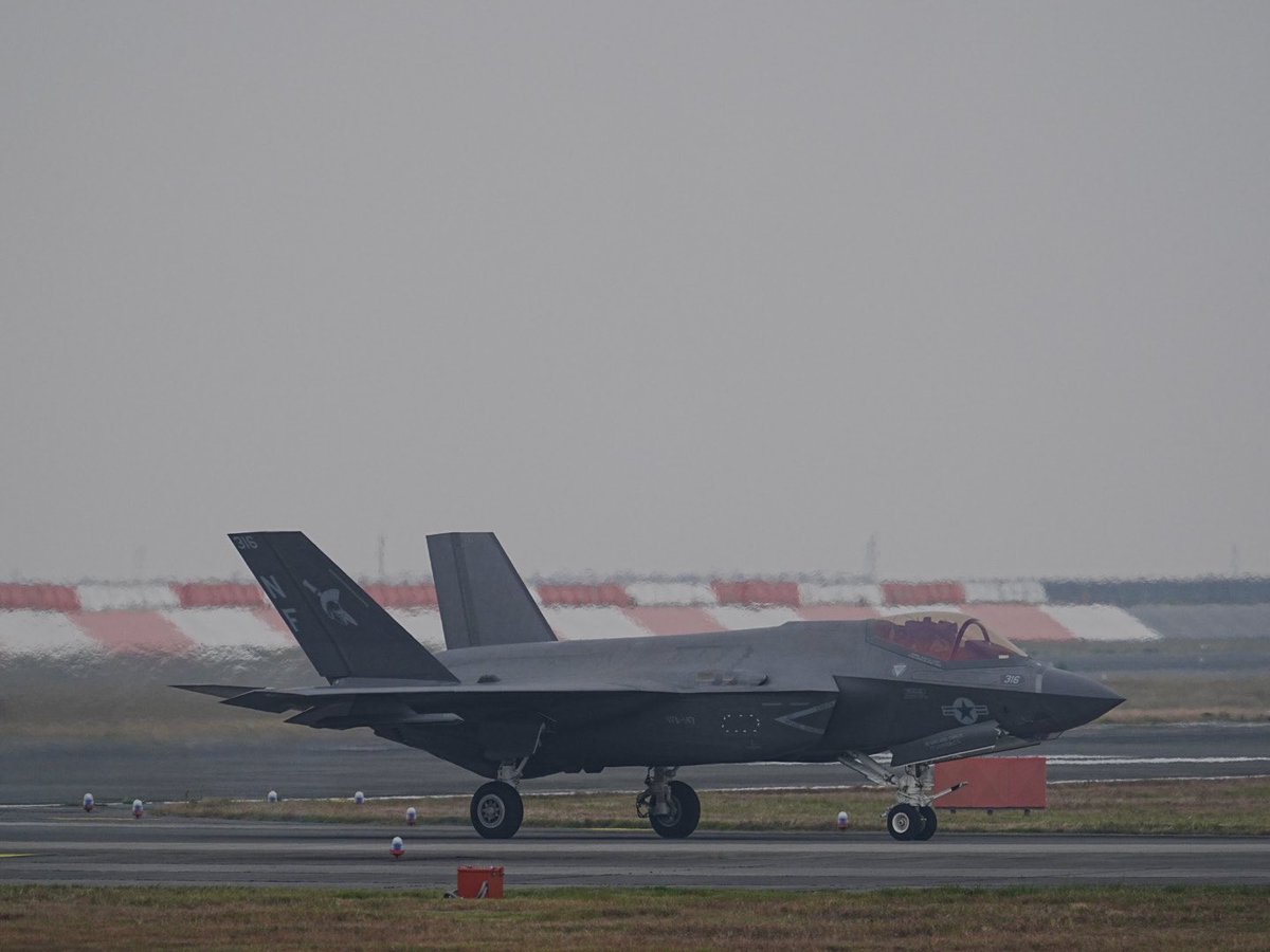 smk212411's tweet image. 11月17日  岩国基地

F35C 🤩   

#岩国基地  #F35C