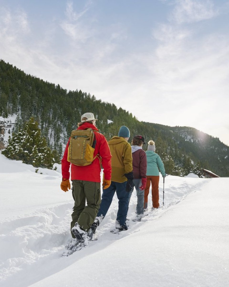 From snowmobiling to snowshoeing and everything in between, Wyoming offers endless outdoor winter fun for every adventurer, no matter your style. 

Discover 10 unforgettable winter experiences: travelwy.com/3UR3Q0K

📍 Visit Sheridan, Wyoming