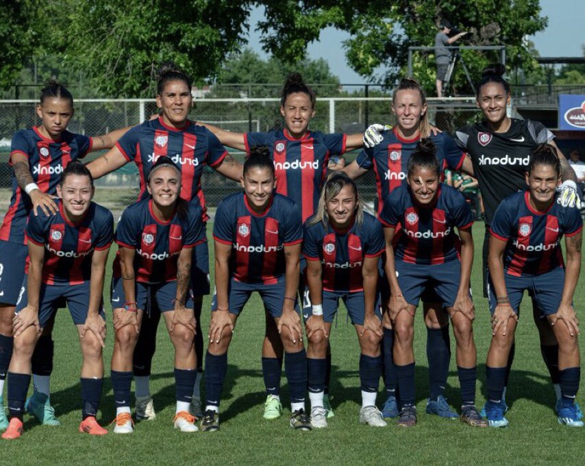 SantoCiclon1908's tweet photo. FUTBOL FEMENINO 
- - Primera - -

Las chicas de San Lorenzo empataron esta tarde 0-0 ante Ferro, en Ciudad Deportiva, por la fecha 15 del Torneo Clausura y continúan siendo las únicas punteras e invictas del certamen…

💙❤️💙 ¡Vamos Ciclón! 💙❤️💙 https://t.co/31D08v6WNg
