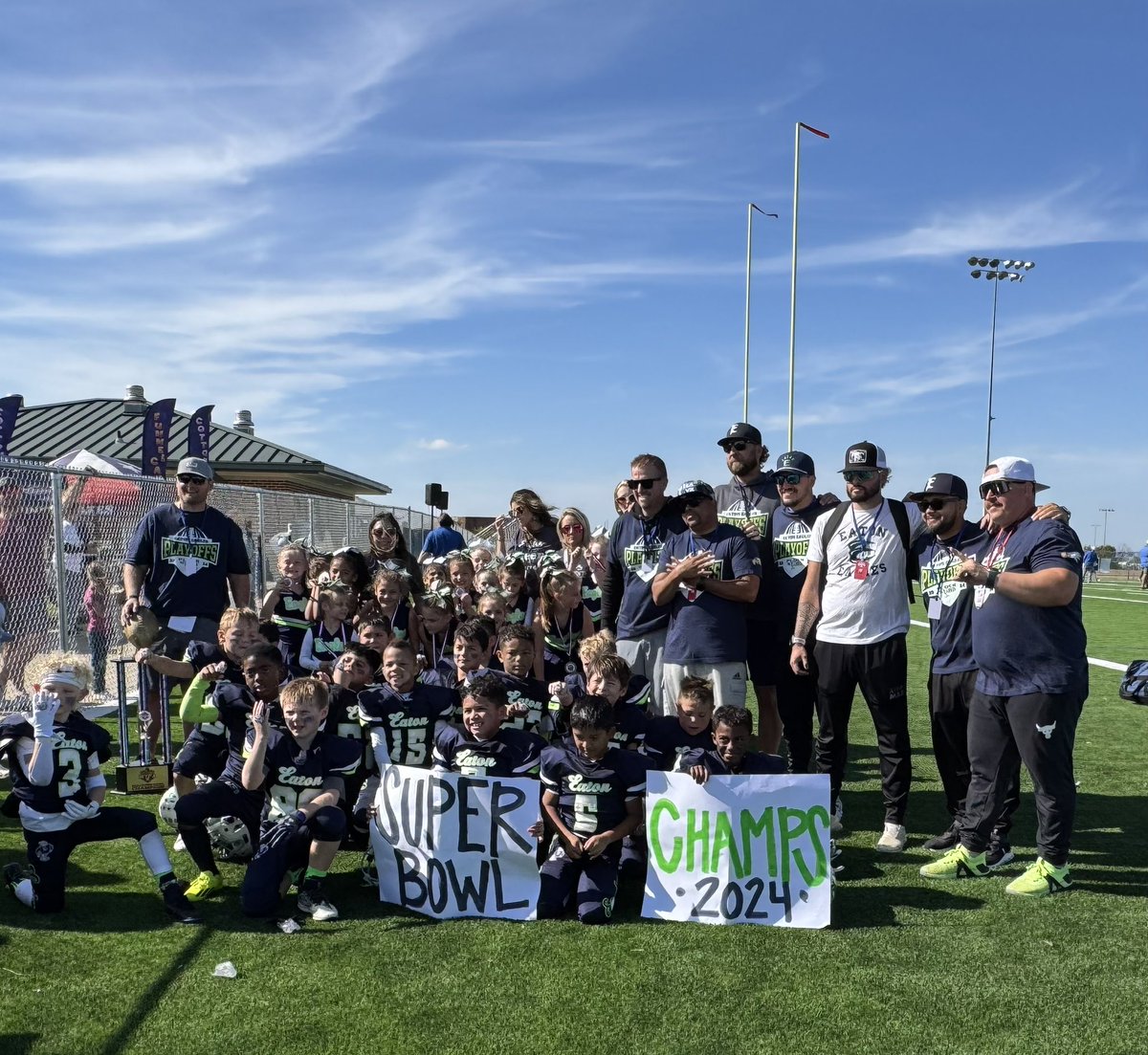 BoomerAthena's tweet photo. So proud of lil bro , JuJu. They won the 7U Super Bowl 26-6.
11-0 Perfect Season
#UNDEFeated
#jujulife🦅🏈🏆
#flockstars
#heisnext https://t.co/Td5wcxWSEI