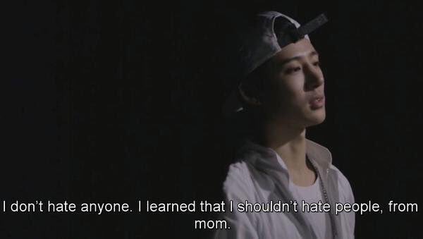 tbvhanbin's tweet photo. he’s the kindest man on the planet and it’s shown once again https://t.co/s04OVB7A2Y