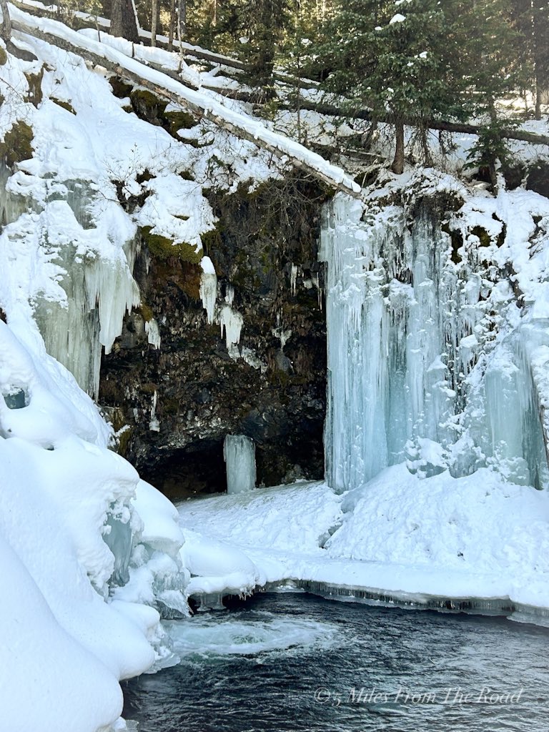 5MilesFromTheRd's tweet photo. Grotto Falls - Hyalite Reservoir - Montana

#hyalite #z50
#nature #photography #nikon #montana #snow https://t.co/Idp2ii8k69