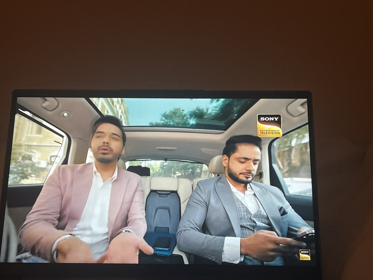 SONA_12_'s tweet photo. Since there is no update of #mhkpk 
I have started binge watching #KathaAnkahee 
Heard its a signature project of #AdnanKhan career 🤩
Lastly I have seen him in my teenage in ishq subhanallah again hit project 
Great😍

Building myself up for new couple #AyeshaSingh &amp; #AdnanKhan https://t.co/rceqUTjLe7