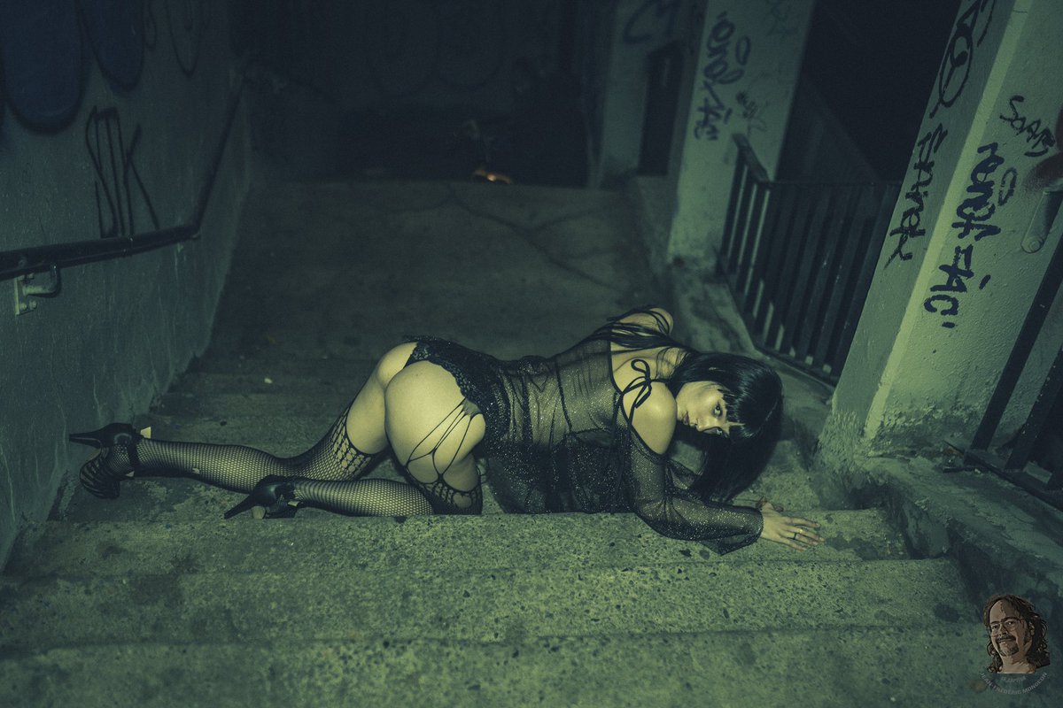 Absofuckinlutely 

📸: <a href="/Le_Capteur/">Le_Capteur</a> 

🔗: linktr.ee/harley.boucher1