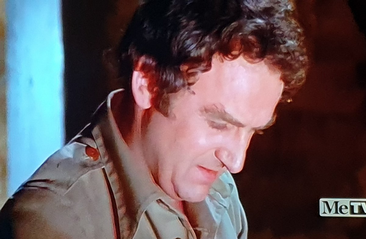 tigerlilylondon's tweet image. Ooo, he looks a bit Mor[o]se ... 😉 #Svengoolie #DrPhibes