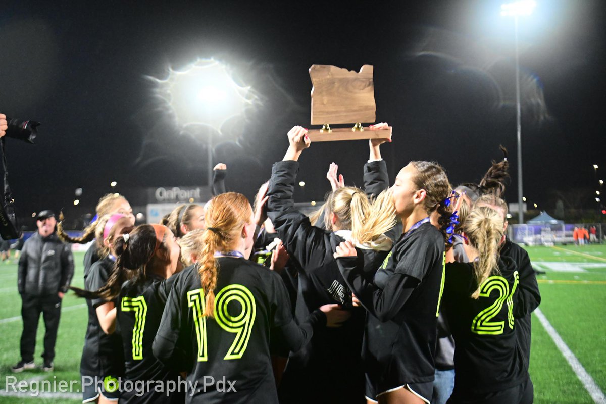 Jesuit High School tweet media