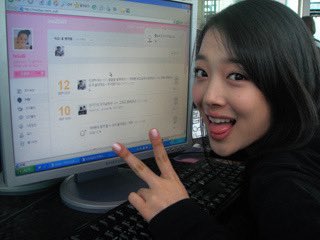 narshazone's tweet image. — f(x)’s Sulli (2009)