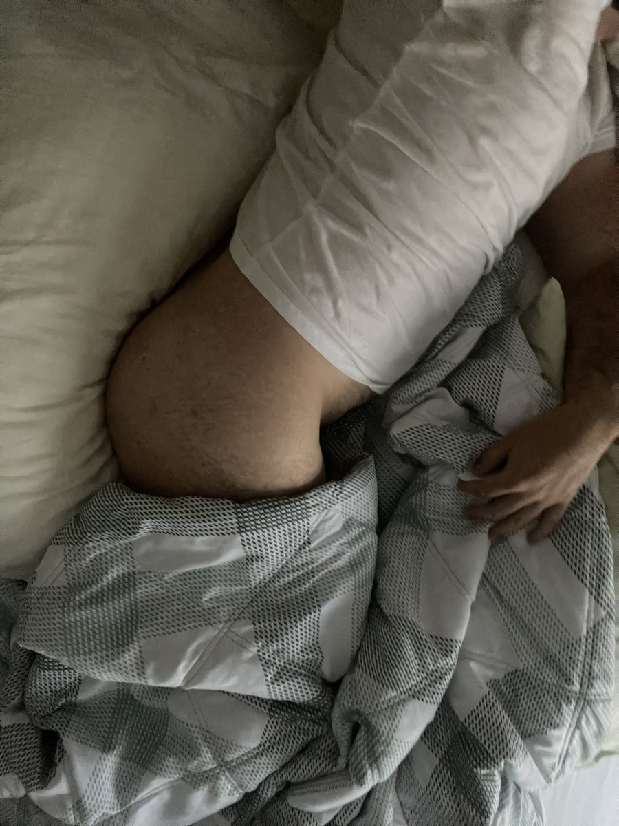 JRL2084's tweet photo. Con ganas de llevar webo rico de 😈@erta1303 @Meiller9996 @LuisBNA80 @ksadoVzla @los2pervert @chaconsingon @axesmcbo @celtaaztra @EL_Fotografo45 @Lobogris1969 @hbarretoa @ManCcs50 @albbixact66 https://t.co/iifcDVt5hF