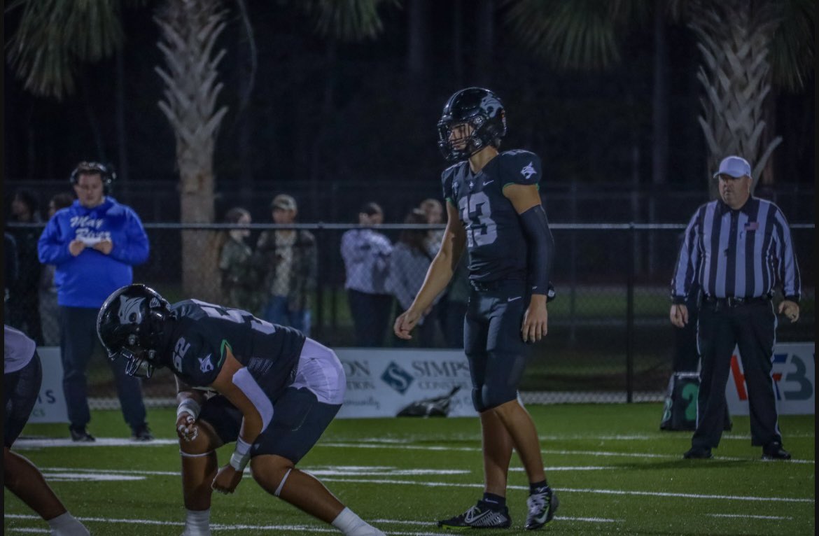 AedanMcCarthy20's tweet image. Full Junior Season Highlights!
Check out my highlight - hudl.com/v/2Q3Wj2
3166 Total Yards
Passing Yds-2529
Passing Td-29
Rushing Yds-637
Rushing Td-7
68% Completion rate
@HaydenGregory50 @SederCoach @coachstuholt @JMUFBRecruiting @CoachQ___ @CoachSplintaQ
