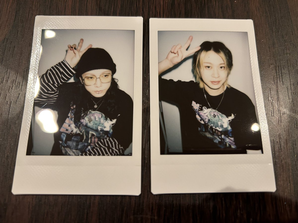 miitorihikinew's tweet photo. 【拡散希望】
コドモドラゴン インスト チェキ 交換/お譲り

譲：
11/17 ツアーTシャツ
ゆめさん、meN-meNさん

求：
11/15ライブ当日 ハヤトさん、11/17 当日 ハヤトさん

お譲りの場合も可能です。

リプ、DMお待ちしております。
宜しくお願い致します。 https://t.co/lqTlECDTgo