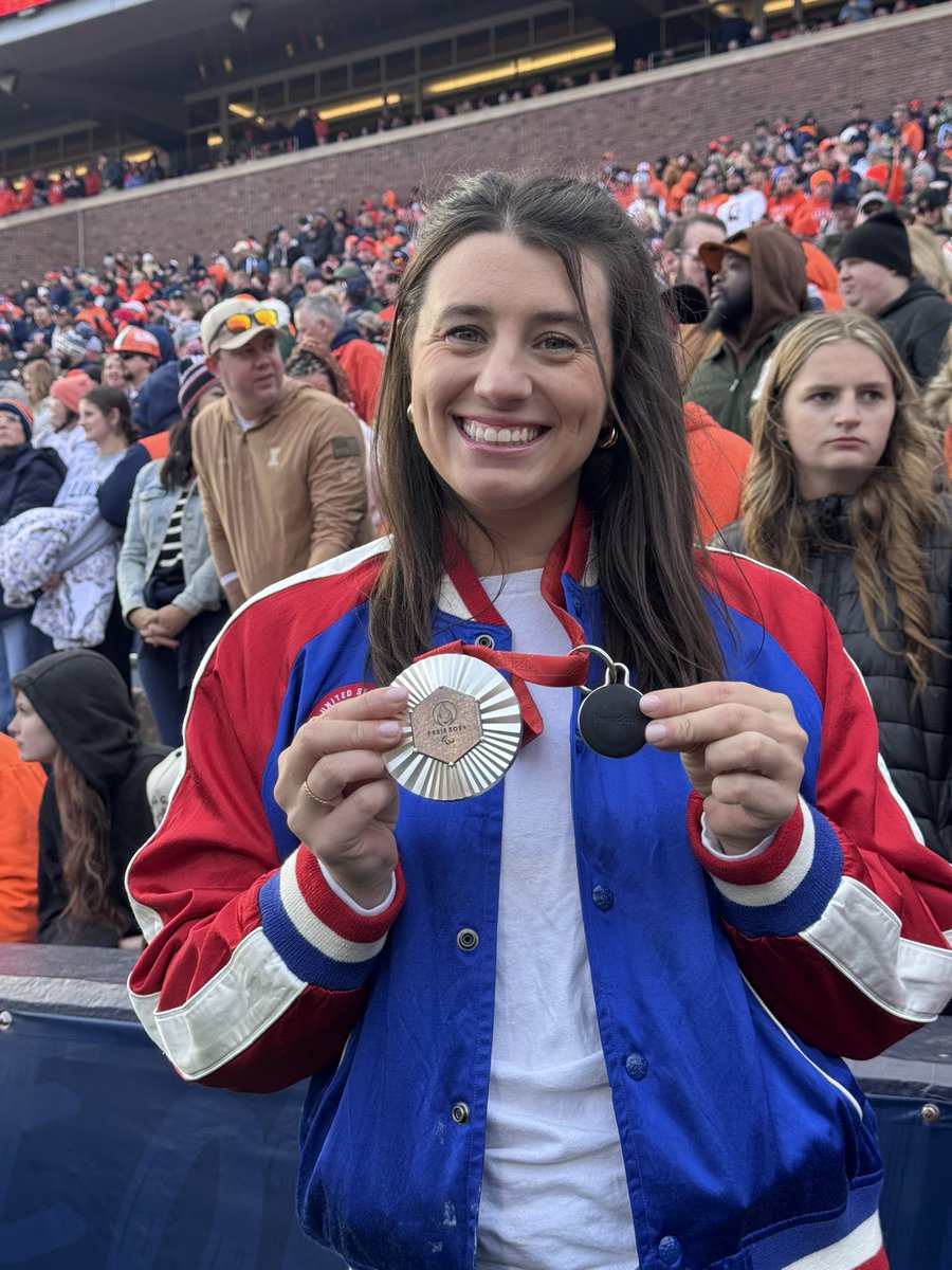 What a day! Hung out with some of our awesome Paralympic athletes who competed this summer in Paris. Those medals are heavy!! Thanks to everyone who helped make it a great day!