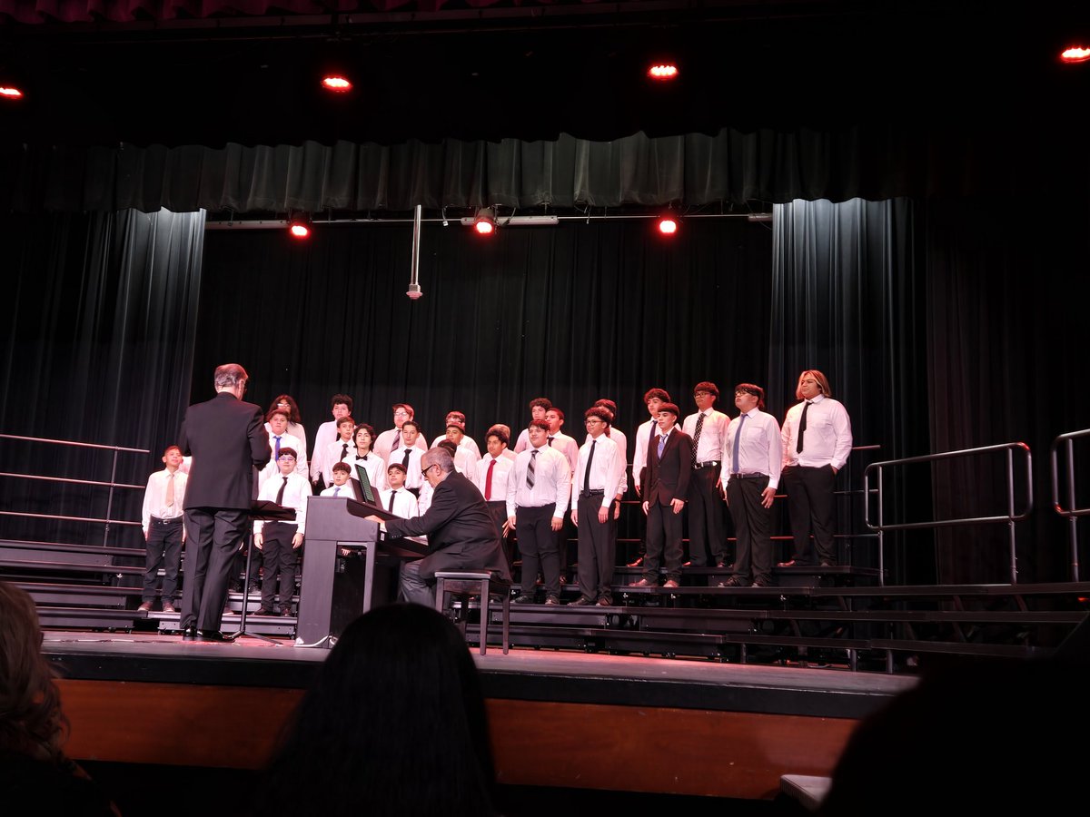 L. Perez-Lozano tweet media