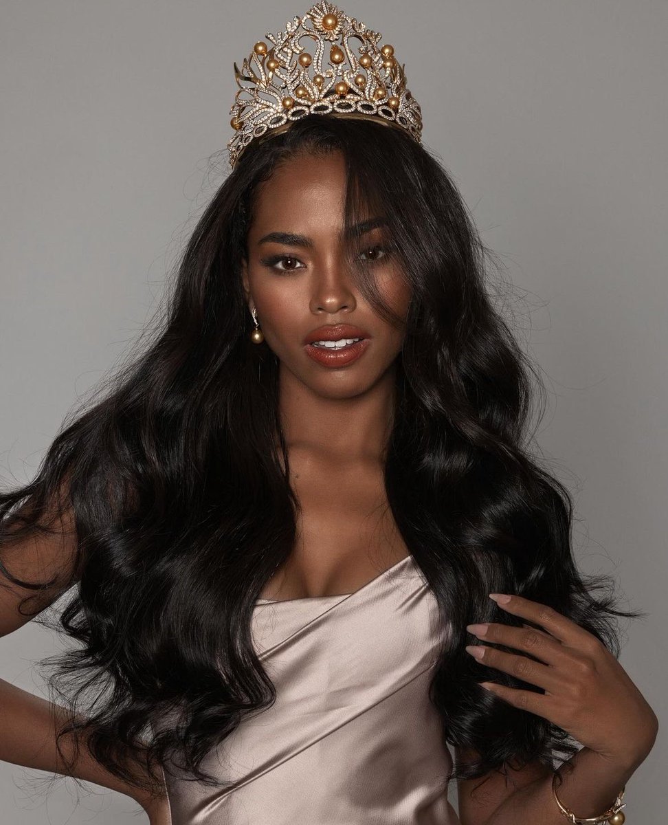 kowalerts's tweet photo. Congratulations and Thank you Chelsea for raising our flag! 🇵🇭✨👏👏👏

#MissUniverse2024
#ChelseaManalo #ManaloSaMexico #Chel5ea #MU2024 #73rdMISSUNIVERSE https://t.co/Pte4ZnQXs6