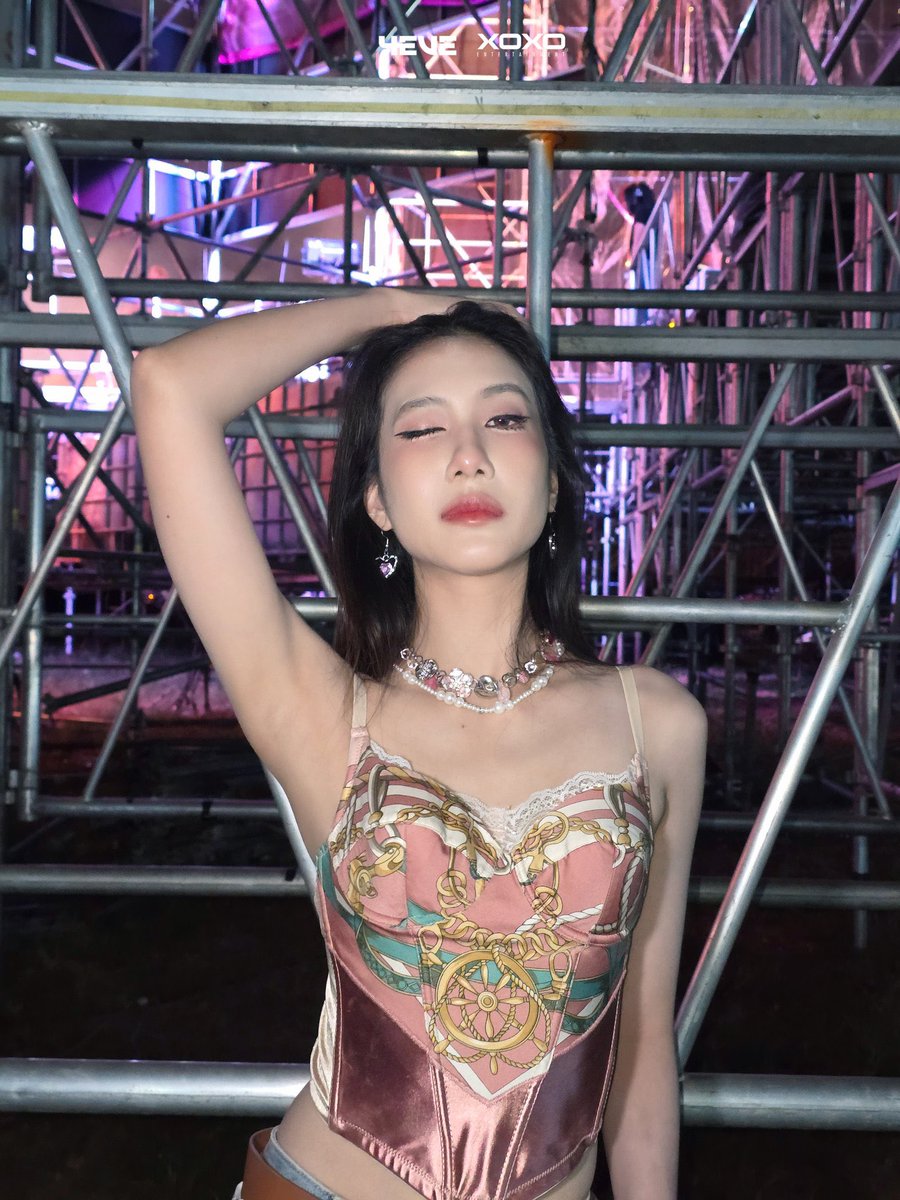 sunnan29's tweet photo. สวยเริศ😊💓 
4EVE x Season of Love Song
 #Jorin4EVE
#SoLS14x4EVE
#4EVE #SoLS14 https://t.co/6ER24PaP1A