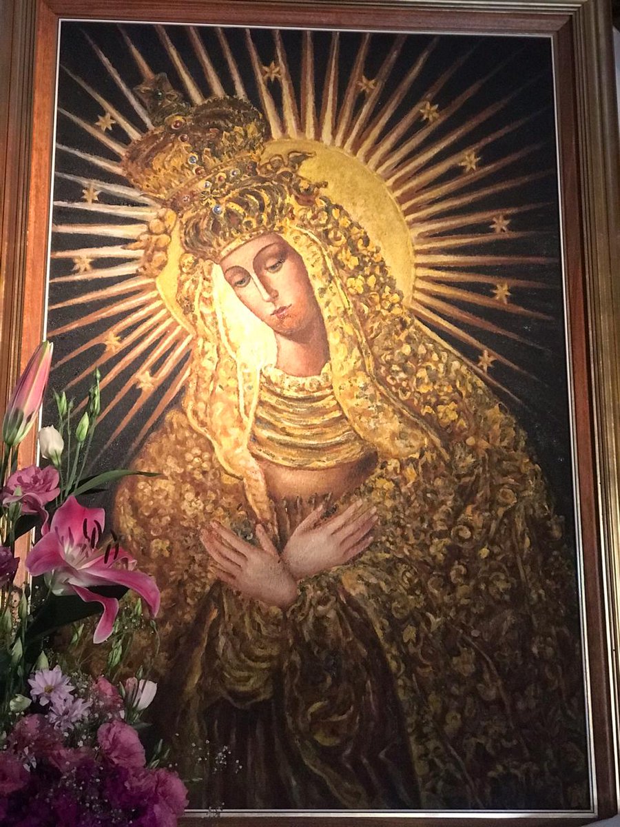 LaMarianos's tweet photo. Reina y Madre de Misericordia, ruega por el eterno descanso de todas las Benditas Almas del Purgatorio https://t.co/qmSg87WshE