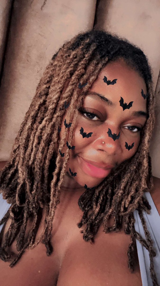themusegirl___'s tweet photo. I like these pictures a little too much so I’d leave it here cos why not. 🤭😍
#dredhead #notasinglecareintheworld https://t.co/4rwnTWTtpv