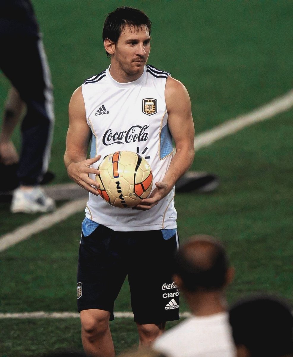 Messias30_'s tweet photo. Fotón. https://t.co/hAMiMeOclI