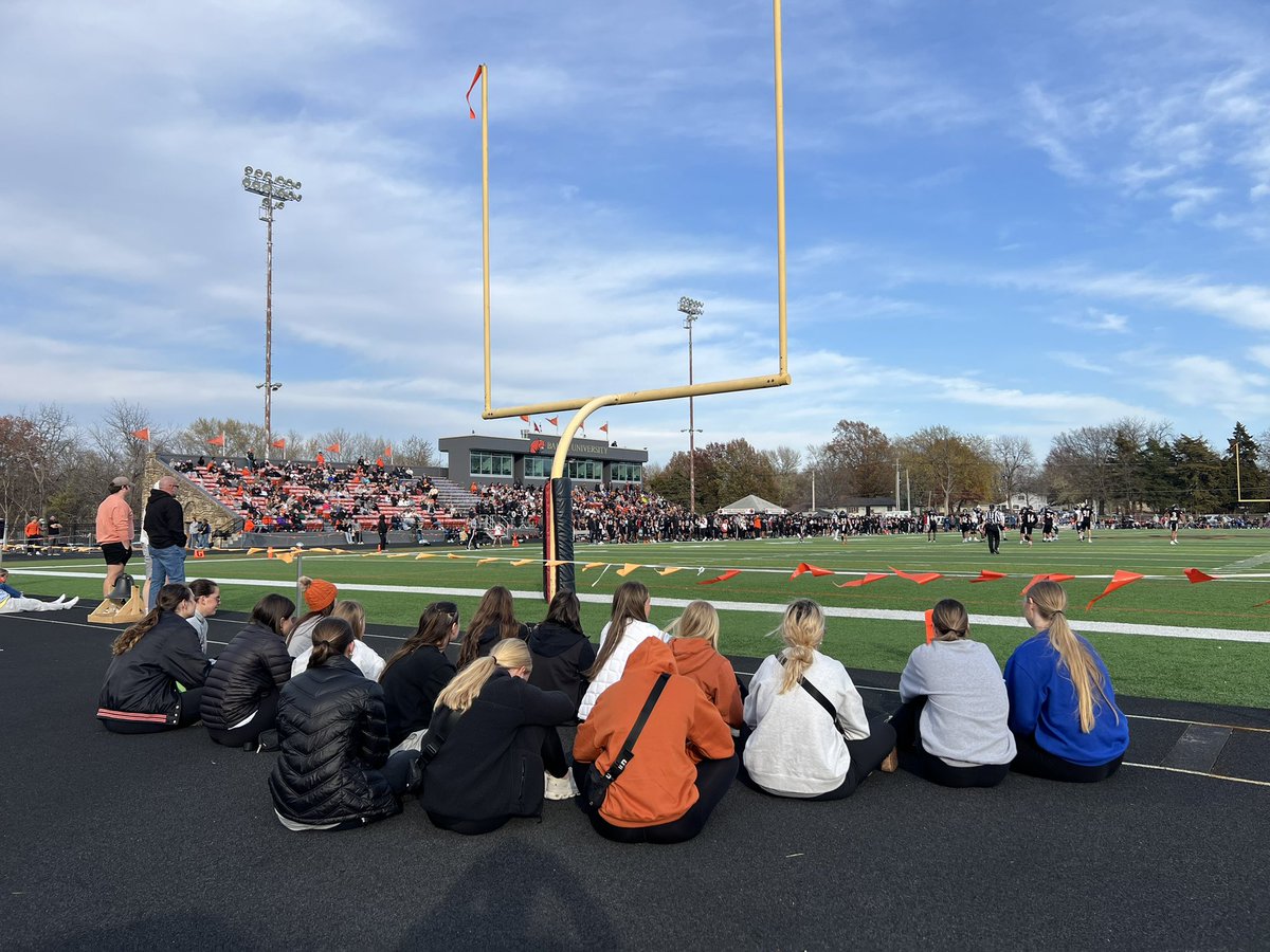 Commits on campus in BCK! 🧡🖤

Watched BU football win a conference championship, had a big cookout with friends and family and took tons of media day photos!! It was a great day to be a Cat! 

#FutureCats #btid #ThisIsUs
#BakerBuildsChampions