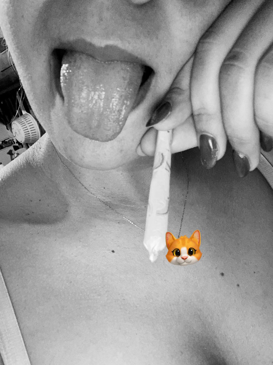 Fernanda_7536's tweet photo. 4:20 👽☹️💔 https://t.co/MG7ZfV08bx