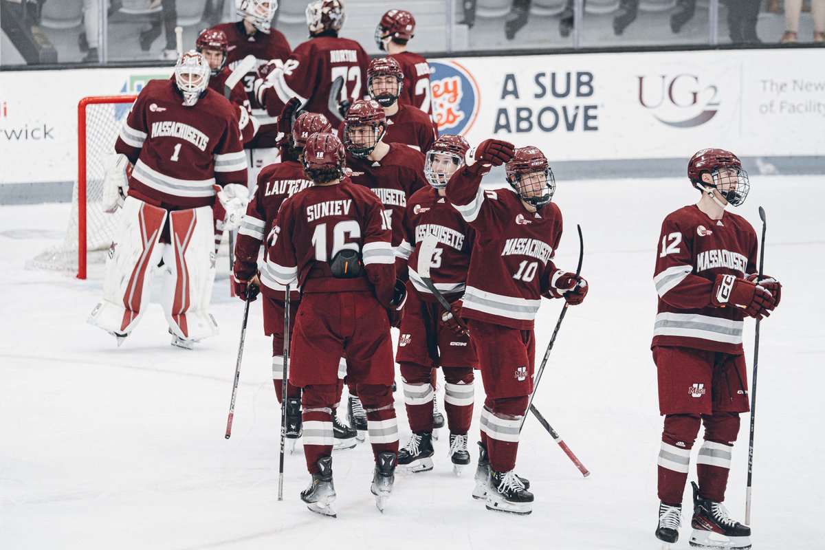 UMassHockey's tweet photo. 7-2-1 in our last 10 trips to Schneider Arena after tonight 🚌 

#NewMass X #Flagship 🚩 https://t.co/rSKLrrB2jl