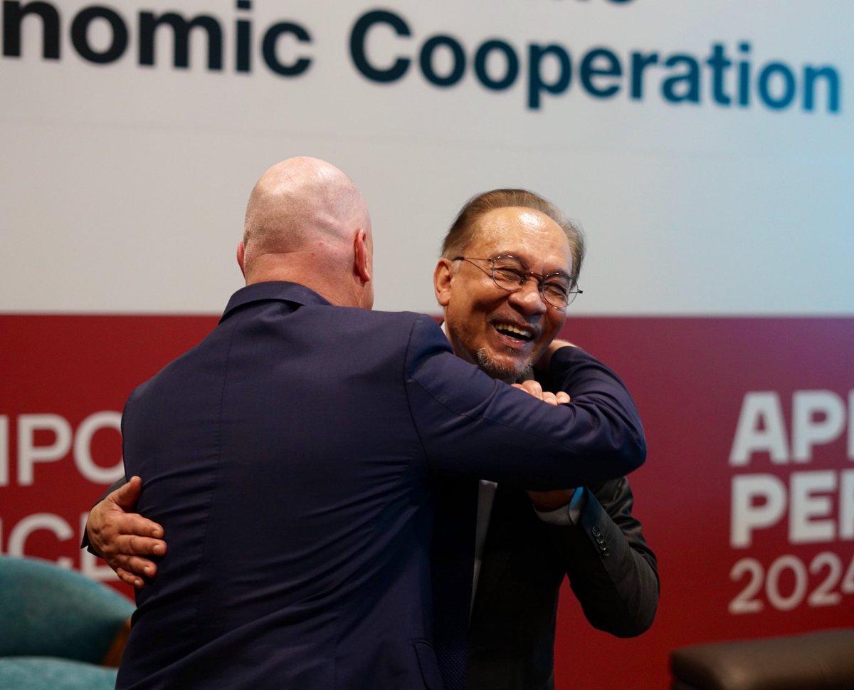 Christopher Luxon tweet media