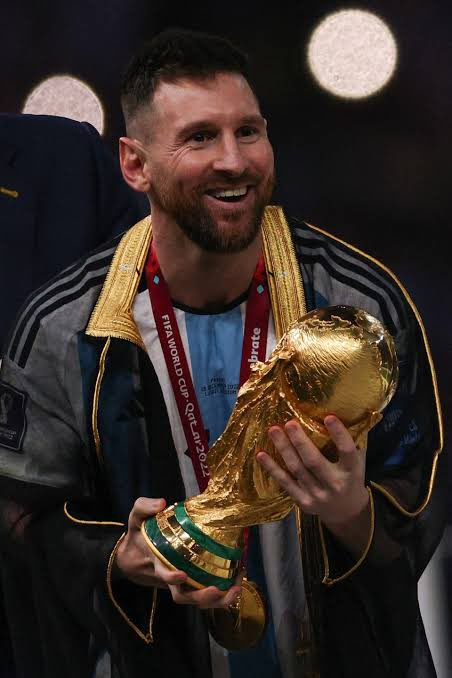 El Pela 87 tweet media